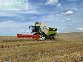 Máy gặt đập CLAAS