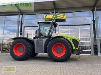 Máy cày CLAAS Xerion 4000