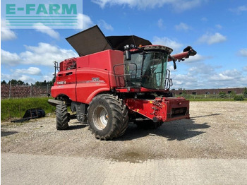 Máy gặt đập CASE IH
