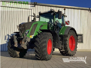 Máy cày FENDT 824 Vario