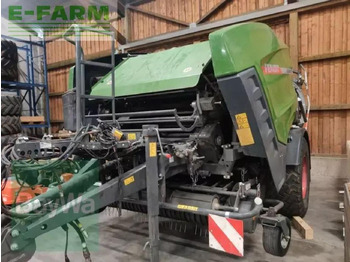 Máy đóng kiện vuông FENDT