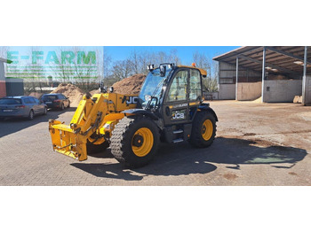 Xe nhấc hình viễn vọng kính JCB