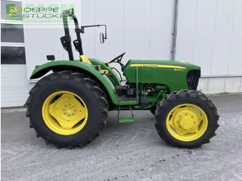 Máy cày John Deere 5055e: hình 3