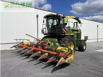 Máy gặt đập thức ăn gia súc JOHN DEERE 6810