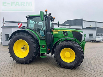 Máy cày JOHN DEERE 6R 215