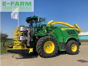 Đính kèm máy gặt đập thức ăn gia súc JOHN DEERE 8600