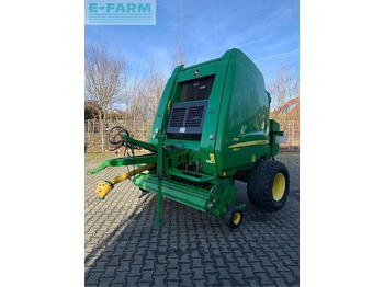 Máy đóng kiện vuông JOHN DEERE