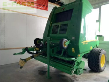 Máy đóng kiện vuông JOHN DEERE