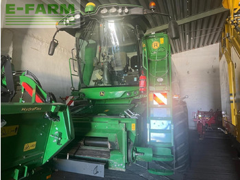 Máy gặt đập JOHN DEERE T550