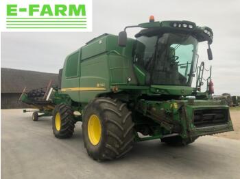 Máy gặt đập JOHN DEERE T660