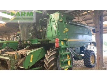 Máy gặt đập JOHN DEERE