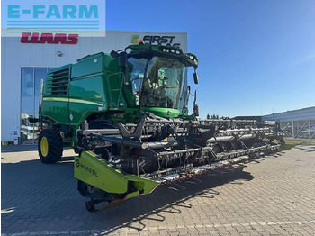 Máy gặt đập JOHN DEERE T560