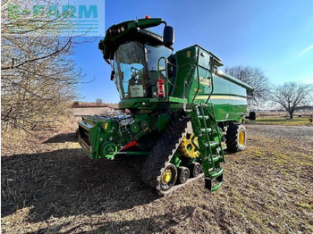 Máy gặt đập JOHN DEERE T670