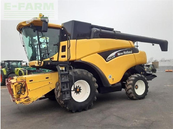 Máy gặt đập NEW HOLLAND