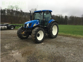 Máy cày NEW HOLLAND T6020
