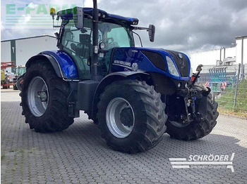Máy cày NEW HOLLAND T7.270