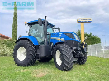 Máy cày NEW HOLLAND T7