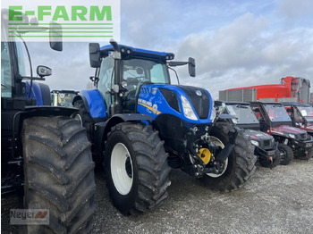 Máy cày NEW HOLLAND T7.225
