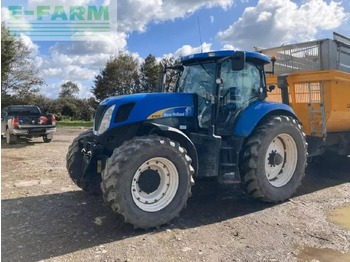 Máy cày NEW HOLLAND T7000