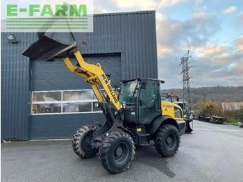 Máy xúc mini NEW HOLLAND