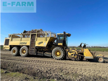 Máy thu hoạch củ cải đường Ropa euro tiger: hình 2 Máy thu hoạch củ cải đường Ropa euro tiger: hình 2