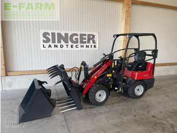 Máy xúc lật bánh lốp SCHÄFFER