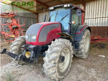Máy cày VALTRA N111