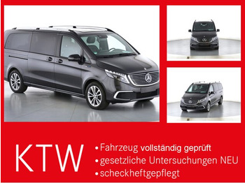 Xe van chở khách MERCEDES-BENZ