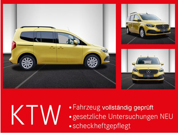 Xe van chở khách MERCEDES-BENZ