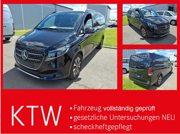 Xe van chở khách MERCEDES-BENZ