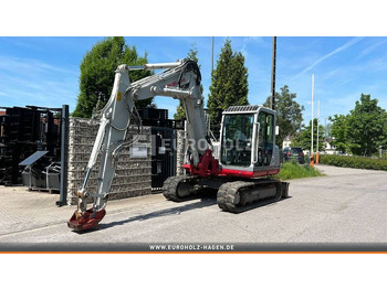 Máy xúc mini TAKEUCHI TB175