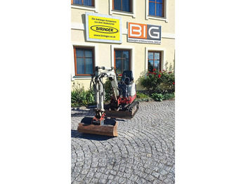 Máy xúc mini TAKEUCHI