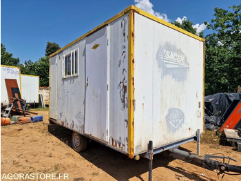 Container xây dựng