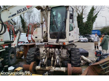 Máy xúc TEREX