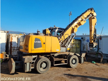 Máy xúc LIEBHERR LH 22