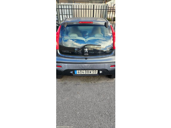 Xe hơi PEUGEOT