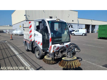 Trang thiết bị vườn