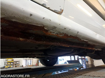 Xe van nhỏ gọn Peugeot Partner (pour pièces): hình 4