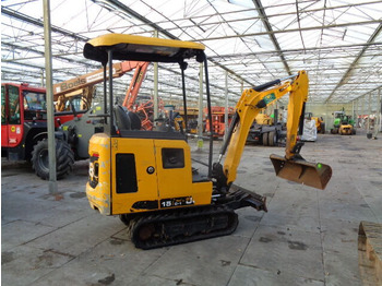 Máy xúc mini JCB 15C-1
