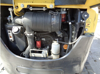 Máy xúc mini Yanmar SV22: hình 2