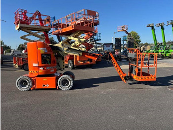 Xe nâng người nhiều khớp nối JLG