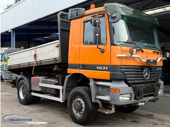 Xe ben MERCEDES-BENZ Actros 1831