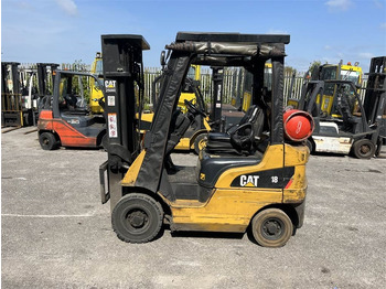 Xe nâng gas CATERPILLAR GP