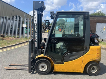 Xe nâng gas JUNGHEINRICH TFG 425