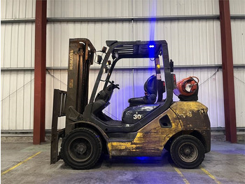 Xe nâng gas KOMATSU