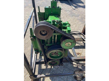 Đính kèm máy gặt John Deere Korrelkneuzers: hình 5