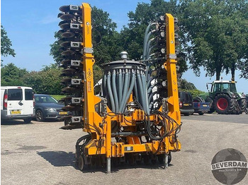 Trang thiết bị bón phân VEENHUIS