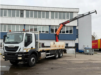 Xe tải thùng lửng/ Phẳng IVECO Trakker