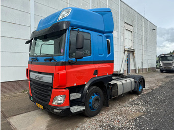 Xe đầu kéo DAF CF 400