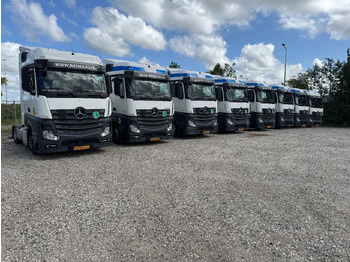 Xe đầu kéo MERCEDES-BENZ Actros 1842